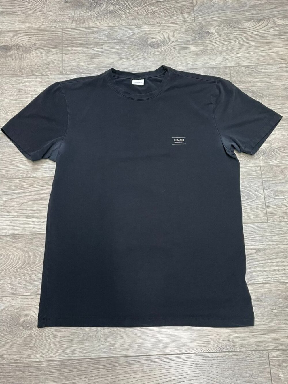 Armani Collezioni Black Crewneck T-Shirt Minimalist Designer Tee Embroidered